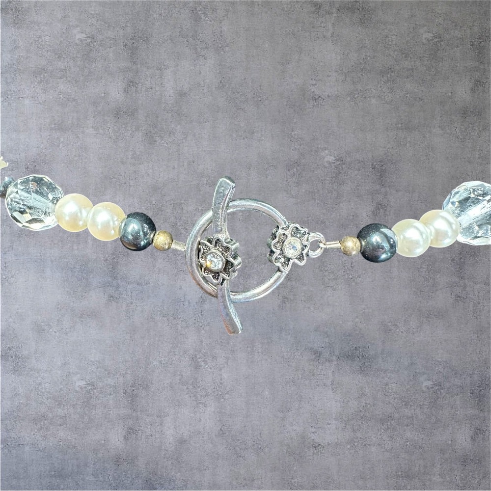 Artisian Glass Leaf Pendant Necklace Multicolor Silver White Brown Boho - Picture 4 of 9